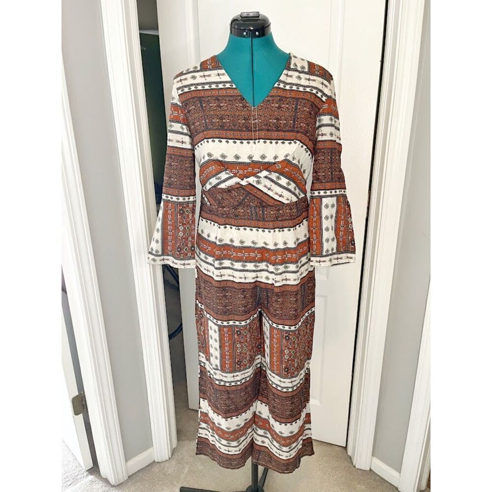 Entro NWT Batik Print 3/4 Sleeve V Neck Crop Wide Leg One Piece Jumpsuit Romper